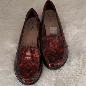 Women's Clarks Collection Slip on Loafers. Sz 9